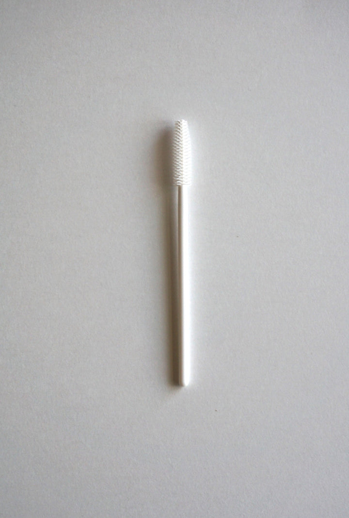 White Affair Silicone Lash Brush